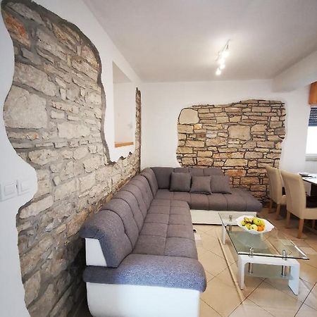 Meressa Paolia Apartments Novigrad  Екстер'єр фото