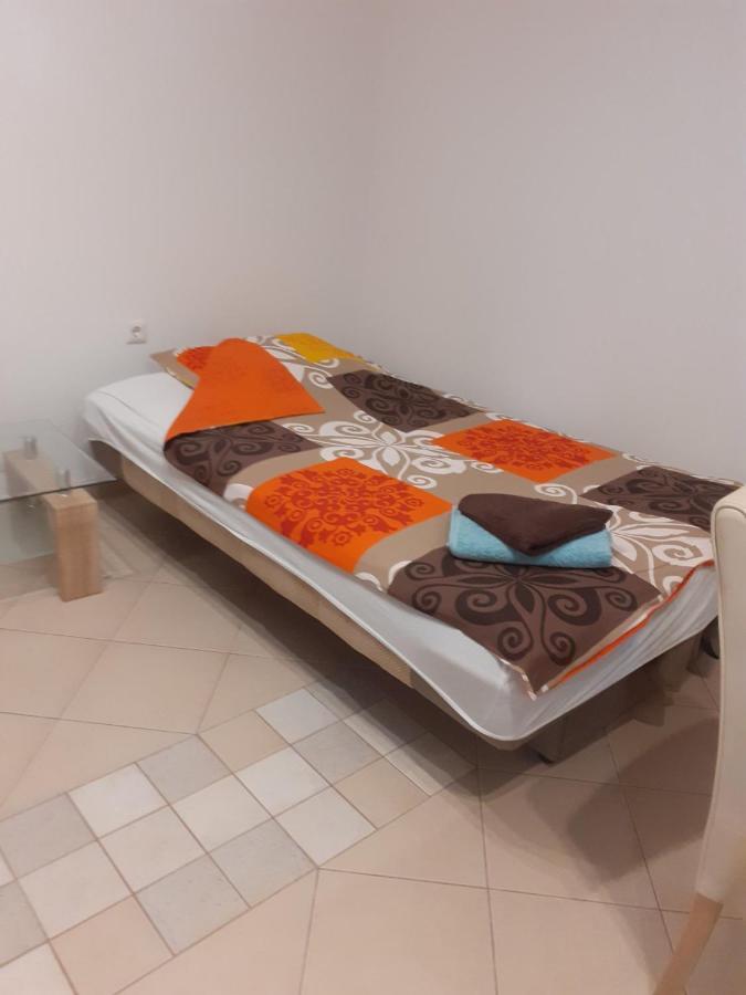 Meressa Paolia Apartments Novigrad  Екстер'єр фото