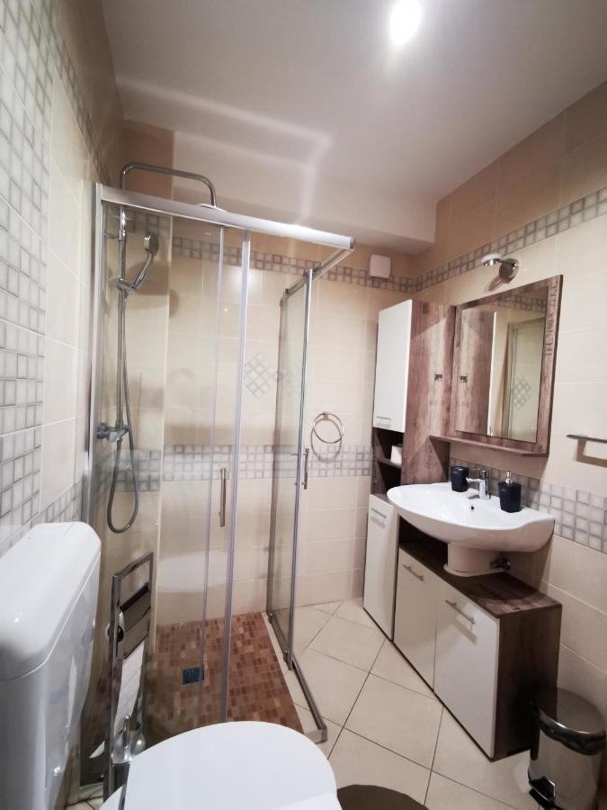 Meressa Paolia Apartments Novigrad  Екстер'єр фото
