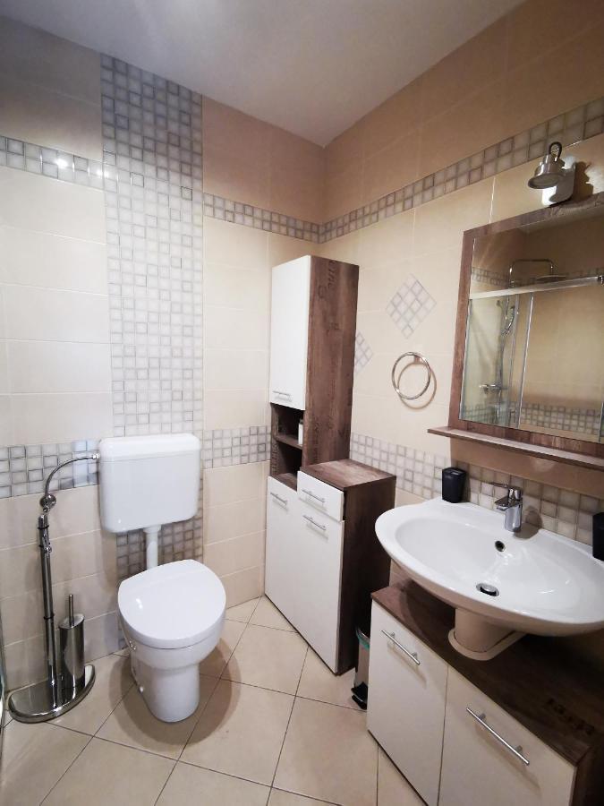 Meressa Paolia Apartments Novigrad  Екстер'єр фото